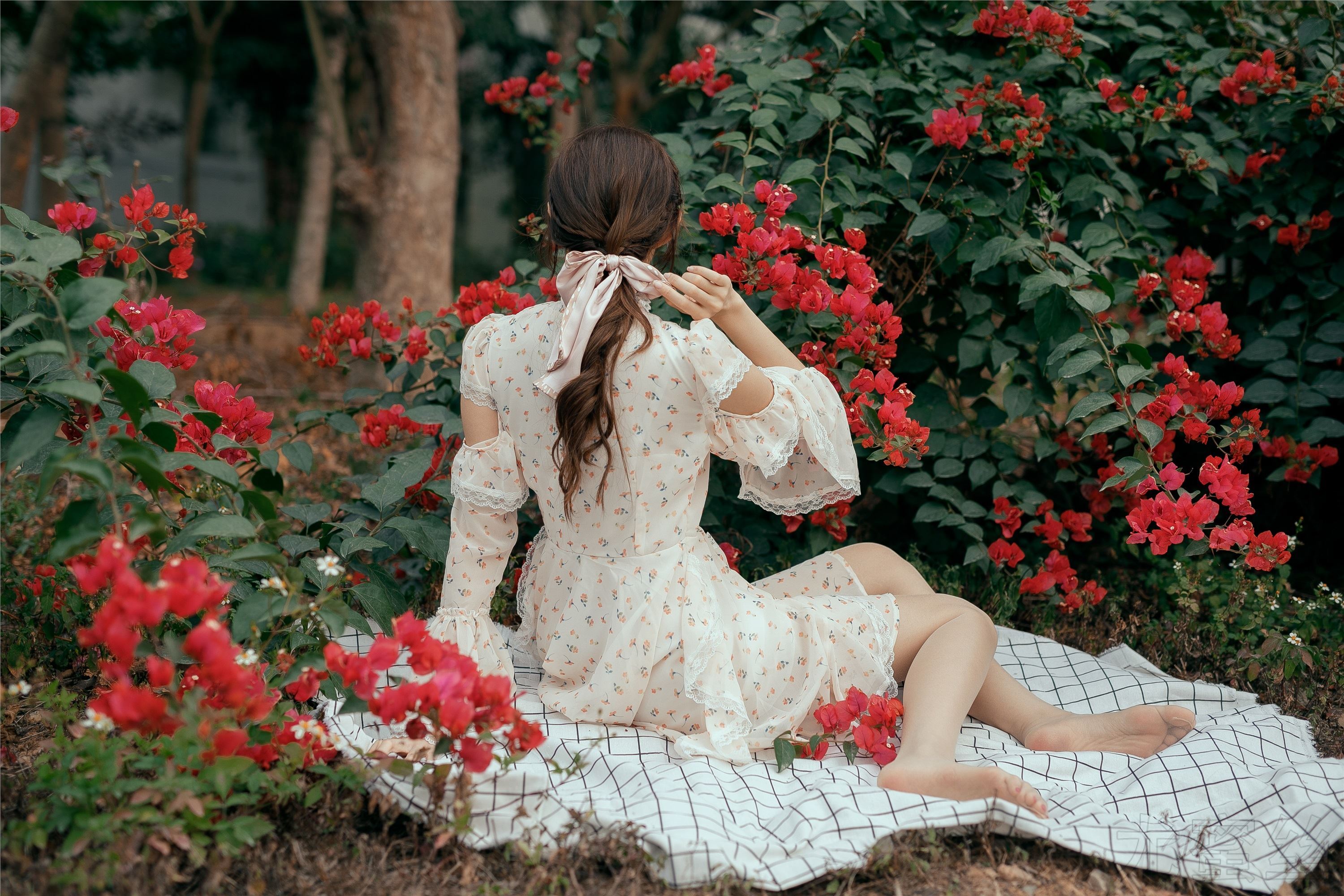 尤蜜丝 穿搭写真 NO.041